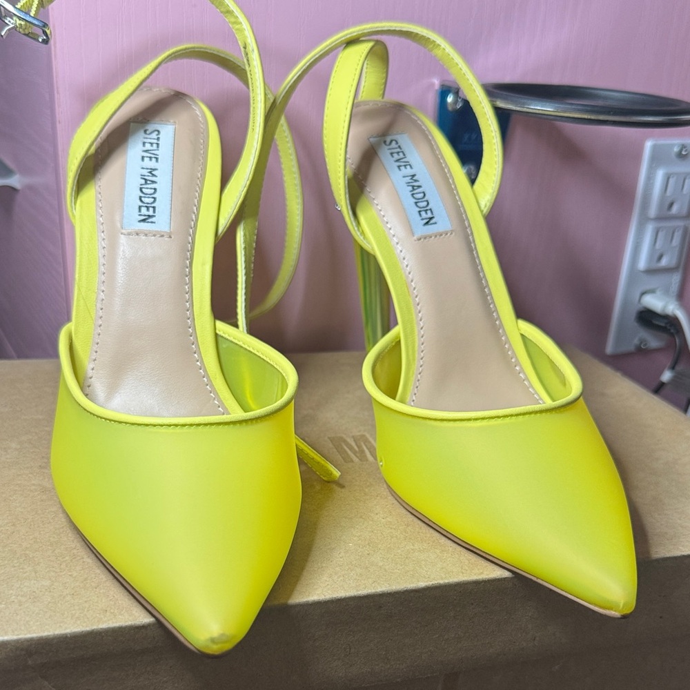Steve Madden Neon Yellow Slingback Heels